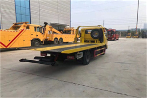 德清非事故拖车